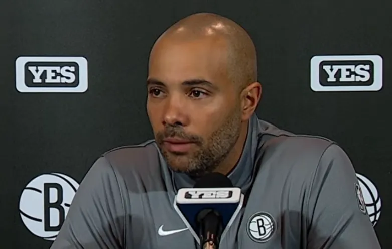 mk体育Amk-乔迪采访全文：感谢球员本赛季所做的一切，全队能量很积极